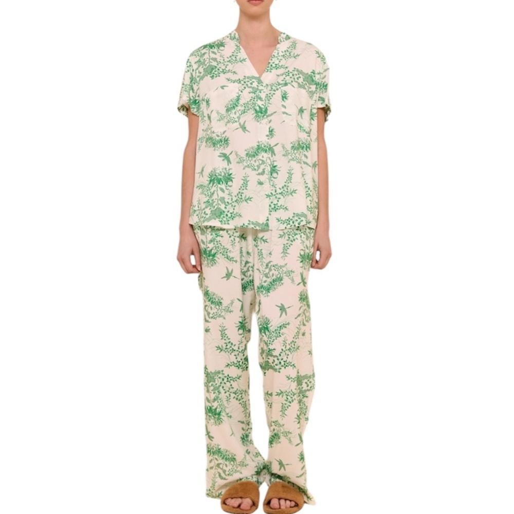 Piyama Women's Green Botanical Print Pajama Set-Relaxed Short Sleeve Top & Pants